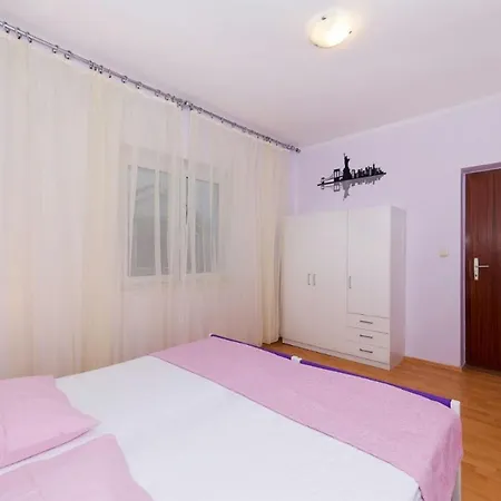Beautiful In Center Of Appartement Trogir
